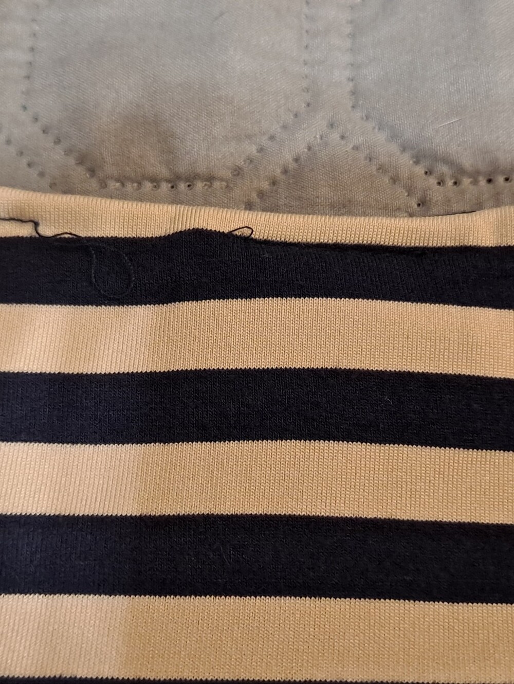 Imperfect Milk Nursingwear Striped Short-Sleeve Women’s Top Sz S - Picture 8 of 8